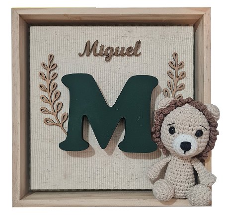 Porta Maternidade Miguel com Amigurumi