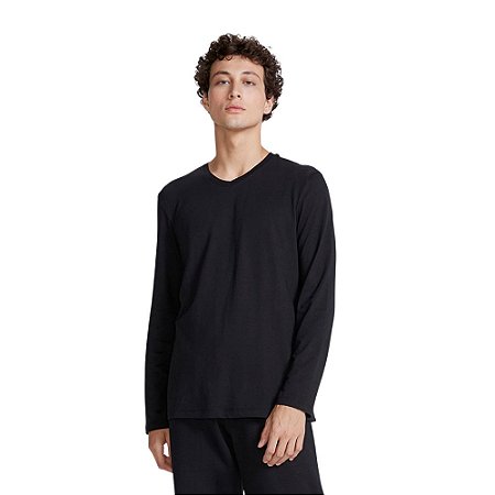 Camiseta Hering Manga Longa Gola V Masculina - Ernest Online - Ofertas |  Compre Online e Receba em Casa‎