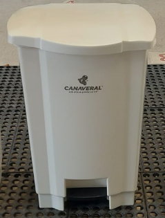 Lixeira com pedal 50 litros s/ rodas Tonk