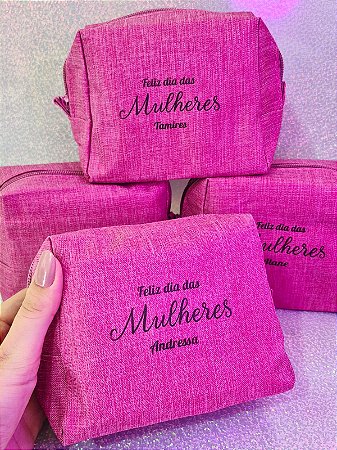 Bolsa para cosméticos Dia das Mulheres com nome personalizado