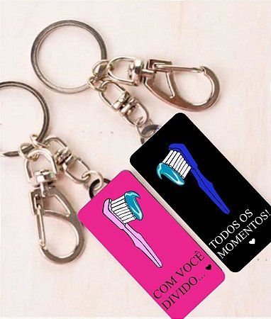 Par de Chaveiros para Casal com Frase Personalizados