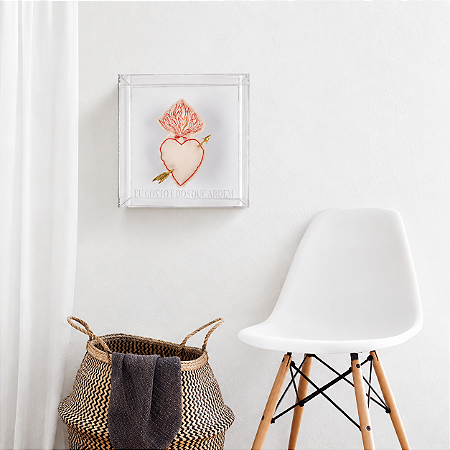 Quadro Caixa Acrilico Quadrada - Coração Sagrado Flechado