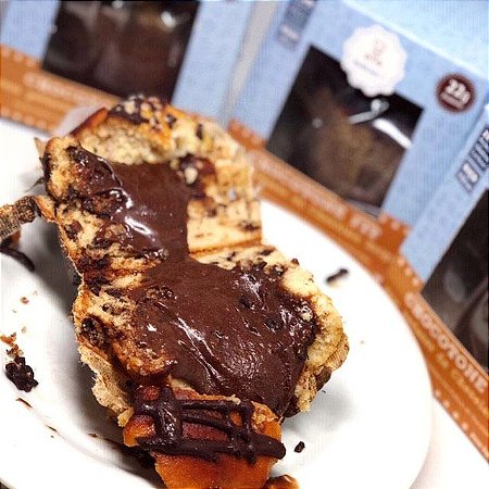Mini Chocotone Fit com gotas de Chocolate Belga e recheio de Trufa Belga (Low Carb, Sem Açúcar) – 190g