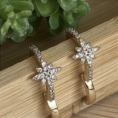 Brinco Argolinha Estrela Cravejada Semijoia Ouro