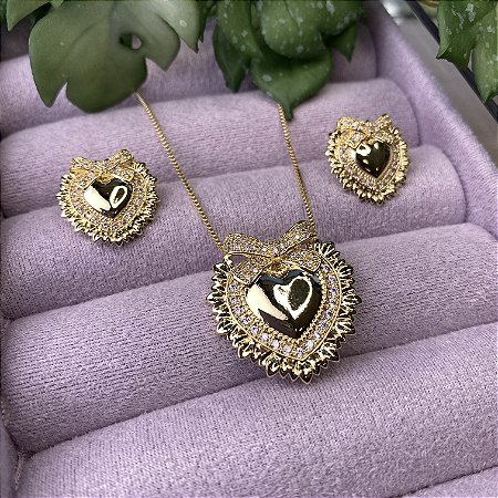 Conjunto Coração e Laço Semijoia Ouro