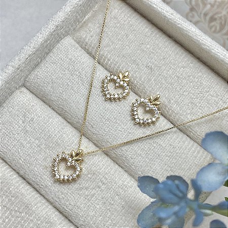 Conjunto Coração Elegante Semijoia Ouro