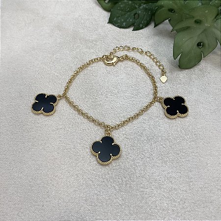 Pulseira 3 Trevos Pendentes Black Semijoia Ouro
