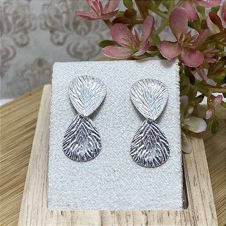Brinco 2 Folhas Opostas Semijoia Prata