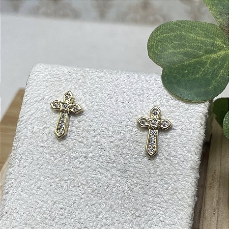 Brinco Crucifixo Cravejado Semijoia Ouro