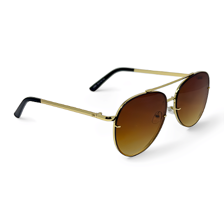 AVIATOR TOM MARROM