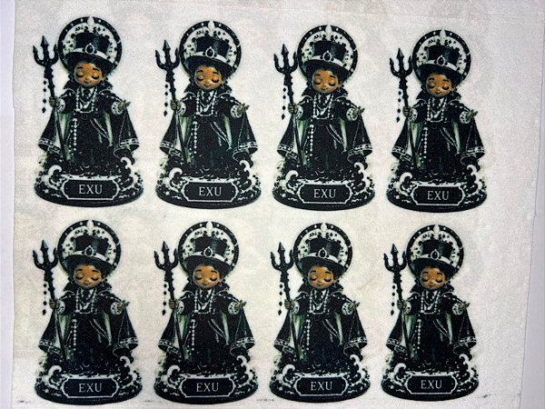 Orixá Exu Branco e Preto "Coleção Costurados a mão" 9cm