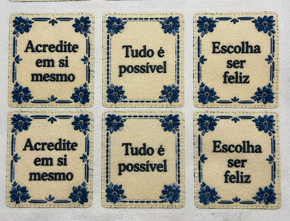 Azulejo da autoestima Azul - Coleção "Costurados a Mão"