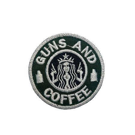 Patch Bordado Guns and Coffee com Fecho de Contato