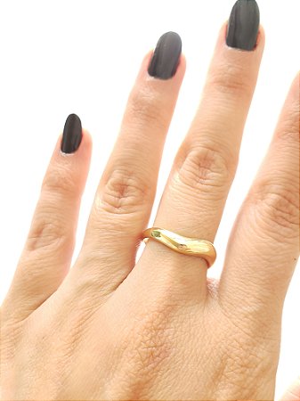 Anel Wave - banho de ouro 18k