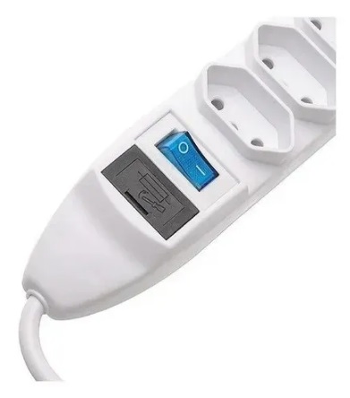 Extensão Elétrica Régua 6 Tomadas 3 Metros Com Interruptor Liga/Desliga