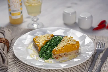 Escondidinho de Abóbora com Pernil acompanhado de couve refogada LOW CARB (350g)