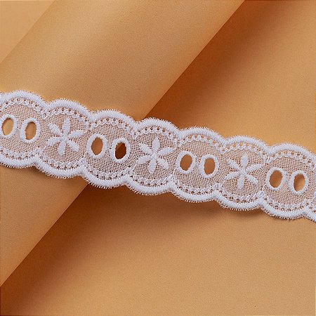 Bordado Passa Fita Branco 100% Algod PA010 - Larg 2,5cm x 1m