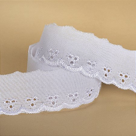 Bordado Inglês 84%Pol 16%Alg BP-001 - Peça - 2,5cm x 13,7mt