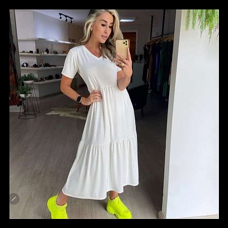 vestido na cor off