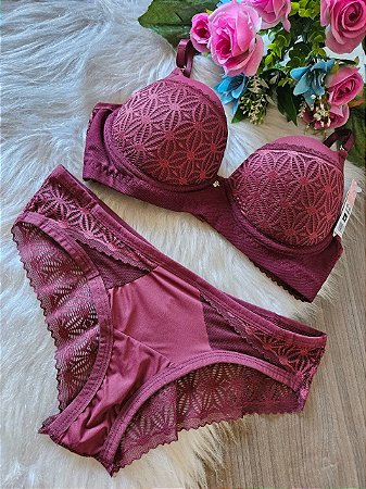 CONJUNTO LUXO COM BOJO CALCINHA TRADICIONAL EM RENDA