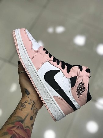 Tenis Nike Jordan 1 Mid Travis Rosa Claro Fem Yeas Tenis Nike Jordan 1 Mid Travis Rosa Claro Fem Yeas