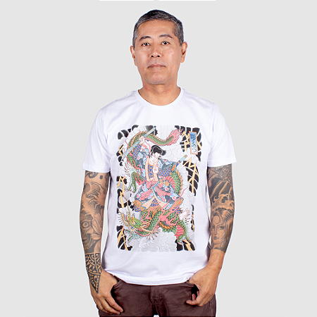 Camiseta Christian Arae Unryu Kuro Branca.