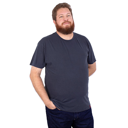 Camiseta Plus Size Básica Estonada Azul.