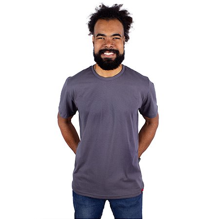 Camiseta Básica Cinza Chumbo.