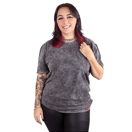 Camiseta Básica Estonada Marmorizada Cinza Adulto Feminina.