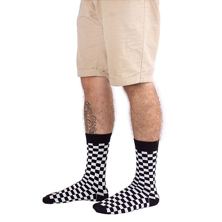 Meia Cano Longo Quadriculada Preta e Branca