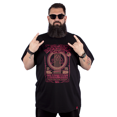 Camiseta Plus Size Rock Trade Preta.
