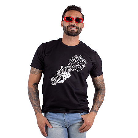 Camiseta Guitarra Hand Preta.