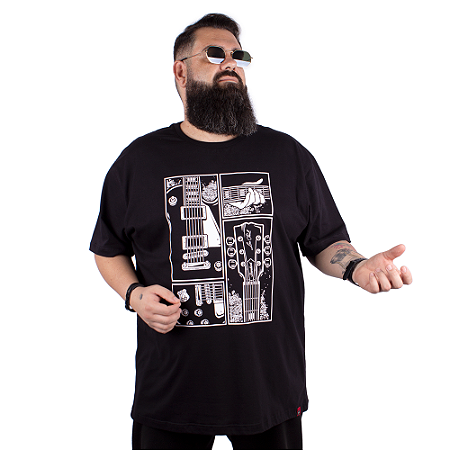 Camiseta Plus Size Guitarra Fotos Preta.