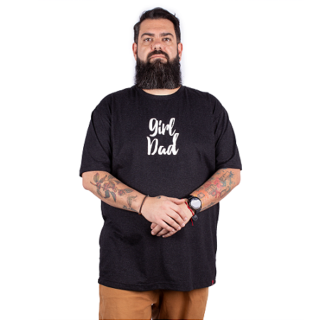 Camiseta Plus Size Pai de Menina - Preta jaguar.