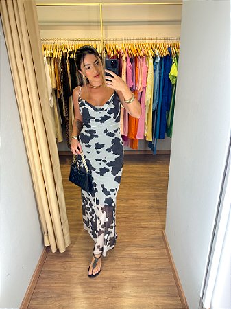 Vestido Tule Decote Degrade Cow