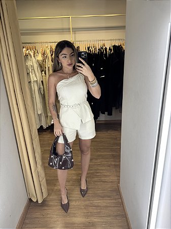 Conjunto Short e Blusa Um Ombro Só Cores