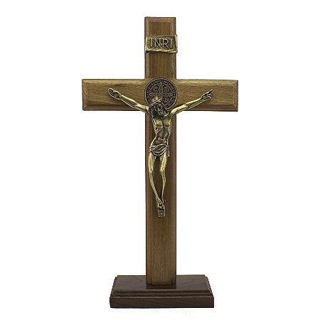 Crucifixo de Mesa Tradicional Madeira com Medalha de São Bento 29 cm