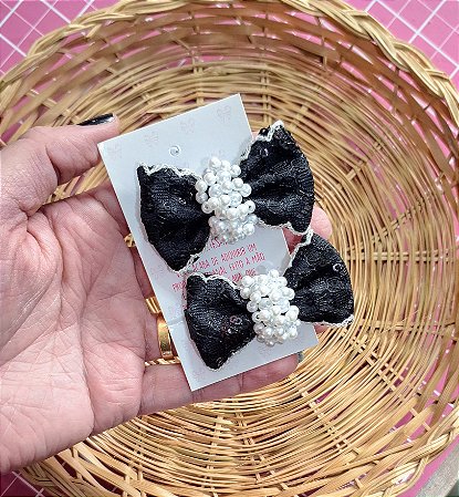 PARZINHO RENDA PRETO COM BORDADO CHUVA DE PÉROLAS