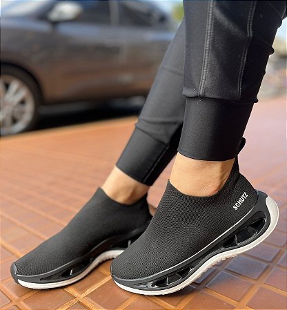 SCHUTZ TENIS SLIP ON KNIT LISO