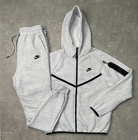 Conjunto Tech Fleece Cinza