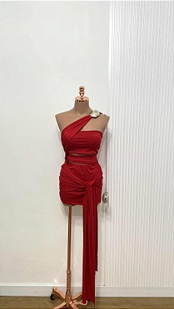 Vestido vermelho um ombro só