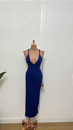 Vestido azul decote profundo