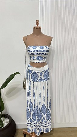 Conjunto Cropped Faixa e Saia Longa Azul e Branco Estampado