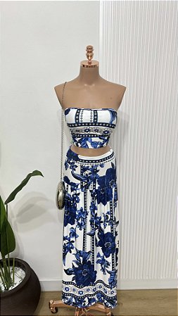 Conjunto Cropped Faixa e Saia Longa Azul e Branco Estampado