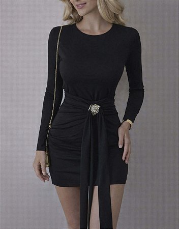 Vestido Curto Preto com Drapeado e Detalhe Dourado