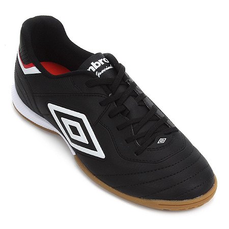 sapato de futsal umbro
