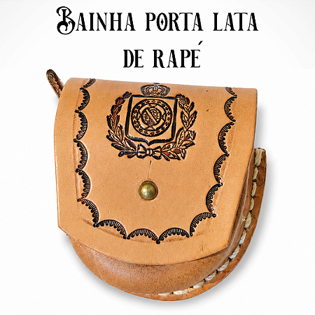 Porta lata Império do Brasil, estilo bainha ou borna, em couro artesanal para cintura.