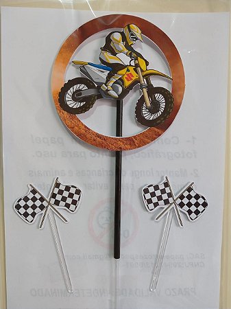 Crystal Encantado - Topo de bolo Motocross Feminino (laranja a pedido da  cliente) Elaboamos em todos os temas , solicite orçamento sem compromisso.  Trabalhamos com a venda do arquivo para vc que