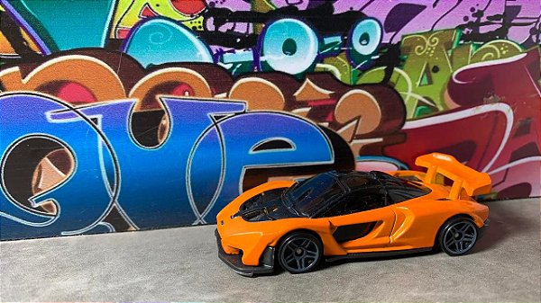 Mclaren Senna