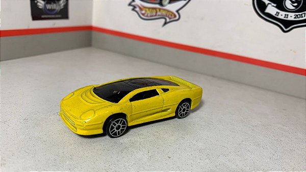 Jaguar XJ220